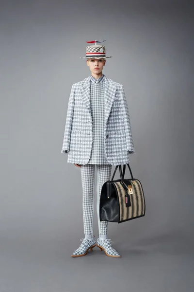 Look 14